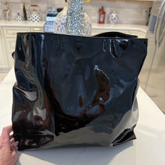 Roger Vivier Black Patent Leather Tote Bag - Picture 4 of 5